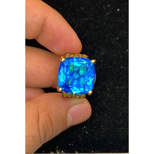 Bochic "Orient" Yellow Sapphire & Blue Topaz Ring Set In 18K Gold & Silver For Sale - Image 10 of 12