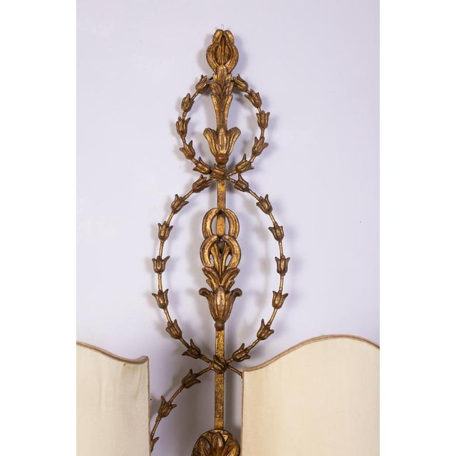 Wood 19th Century Italian Gilt-Wood Wall Lights Roma, 1840, Set of 2 For Sale - Image 7 of 14