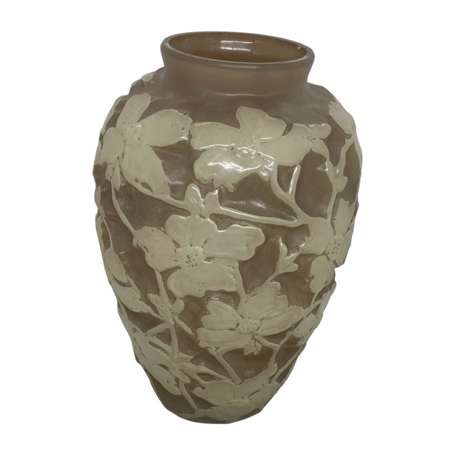 1930’s Art Deco Phoenix Consolidated Glass Vase Dogwood Flowers Design For Sale - Image 12 of 12
