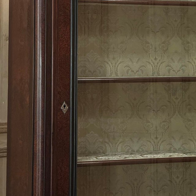 Wood 19th Century French Napoleon III Period Burled Walnut Display Armoire ~ Bookcase For Sale - Image 7 of 18