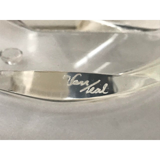 1970s Vintage Lucite Van Teal Clock For Sale - Image 5 of 9