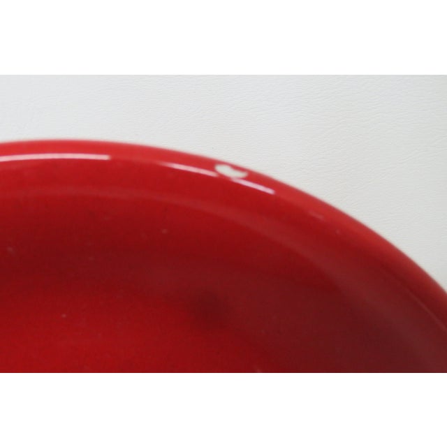 Primula Decorata a Mano Red Ceramic Plates Set of Three Made in Italy 4726b For Sale - Image 10 of 12