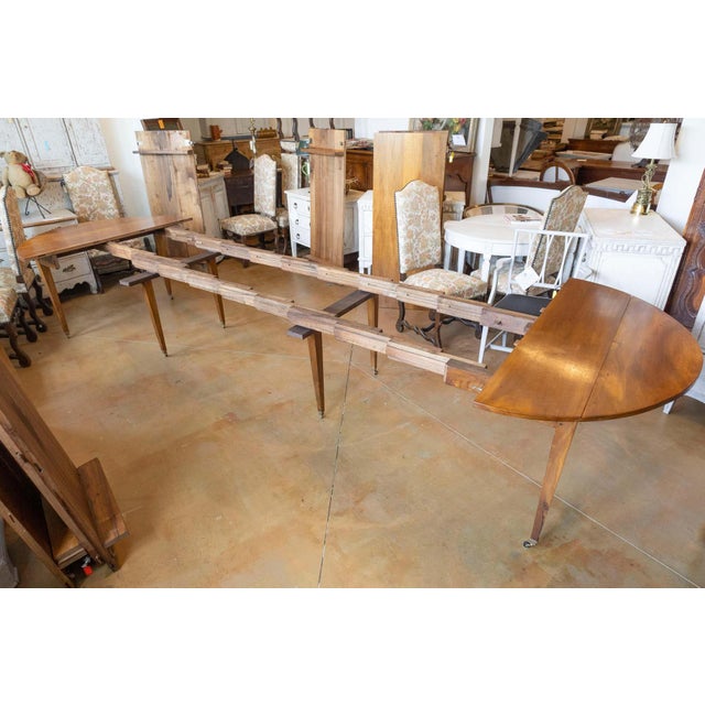 French Provincial 20th Century French Extension Dining Table For Sale - Image 3 of 9