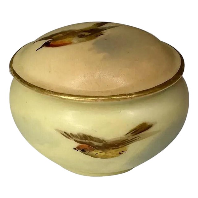 Royal Worcester Blush Ivory Miniature Pot: Hand-Painted Robin, c. 1905 For Sale