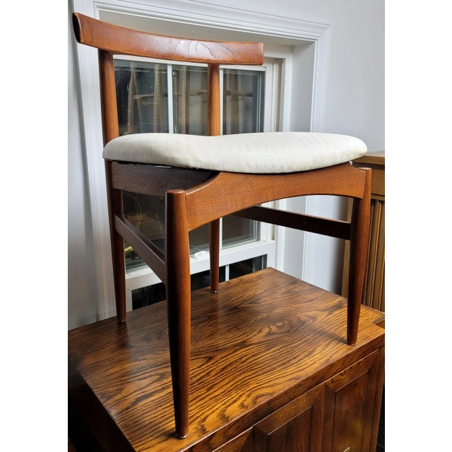 Wood Mid 20th Century Modern Custom Teak Danish Style Desk Chair For Sale - Image 7 of 7