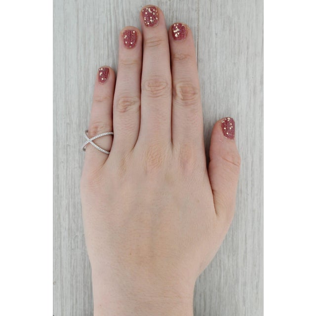 Silver Daussi 0.30ctw Diamond Orbit Ring 18k White Gold Size 6.75 For Sale - Image 8 of 8