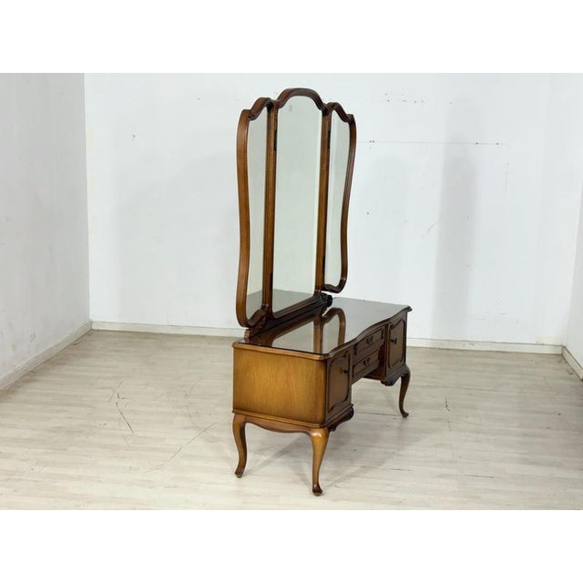Chippendale Dressing Table in Wood For Sale - Image 9 of 14