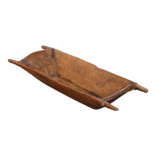 19th Century French Elm Dough Bowl With Hand-Carved Handle For Sale