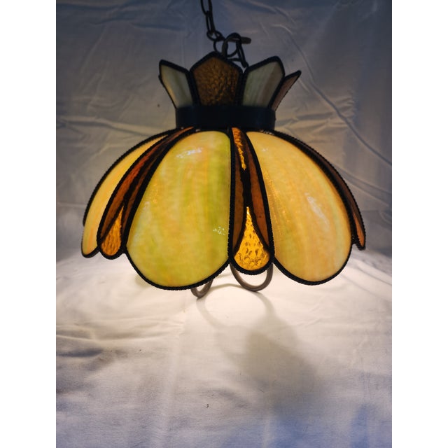 Mid-Century Modern Vintage Mid-Century Modern Green Slag & Amber Glass Hanging Swag Lamp For Sale - Image 3 of 11