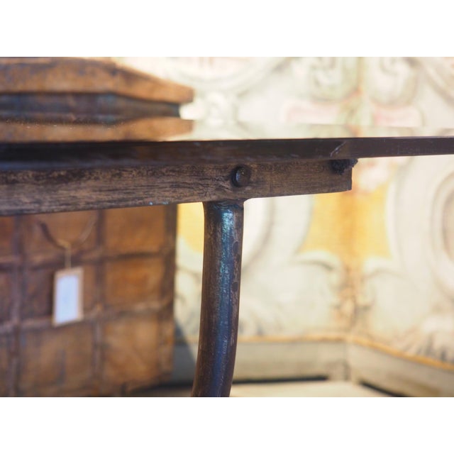 French A French 1970s Wrought Iron and Brass Dining Table With Smoked Glass Top For Sale - Image 3 of 18