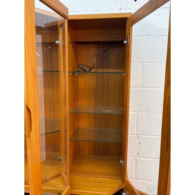 Vintage Teak Buffet Hutch Display Cabinet by Design Furniture Mfg. Ltd. For Sale - Image 11 of 14