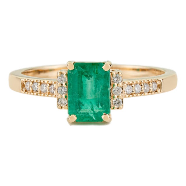 VRJewels 14k Gold 1.09ct Emerald Engagement Ring With Diamonds for Her Size 4 For Sale