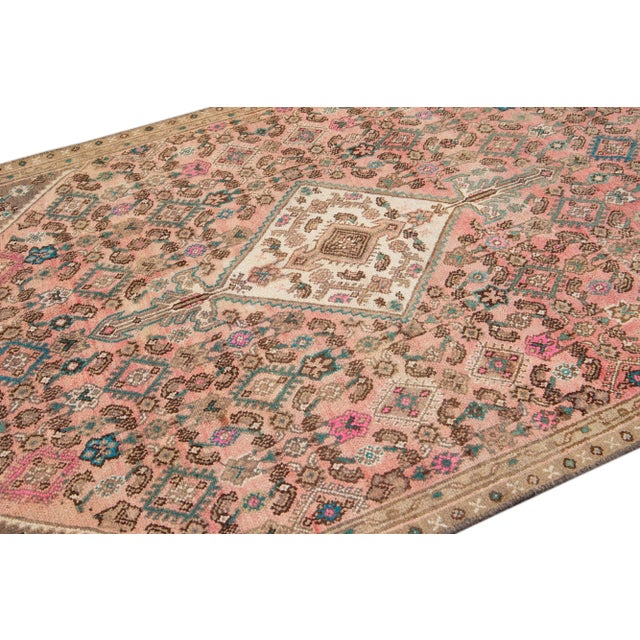1960s Vintage Persian Distressed Handmade Medallion Peach Wool Rug For Sale In New York - Image 6 of 7