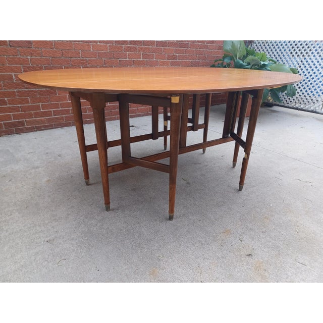 Wood Mid Century Modern Oval Drop Leaf Gateleg Dining Table For Sale - Image 7 of 13