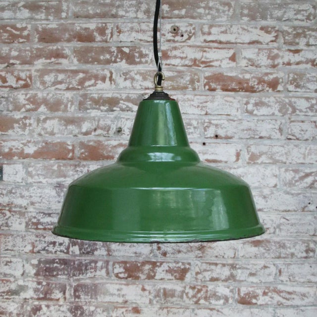 Vintage British Industrial Green Enamel Pendant Light For Sale - Image 5 of 6