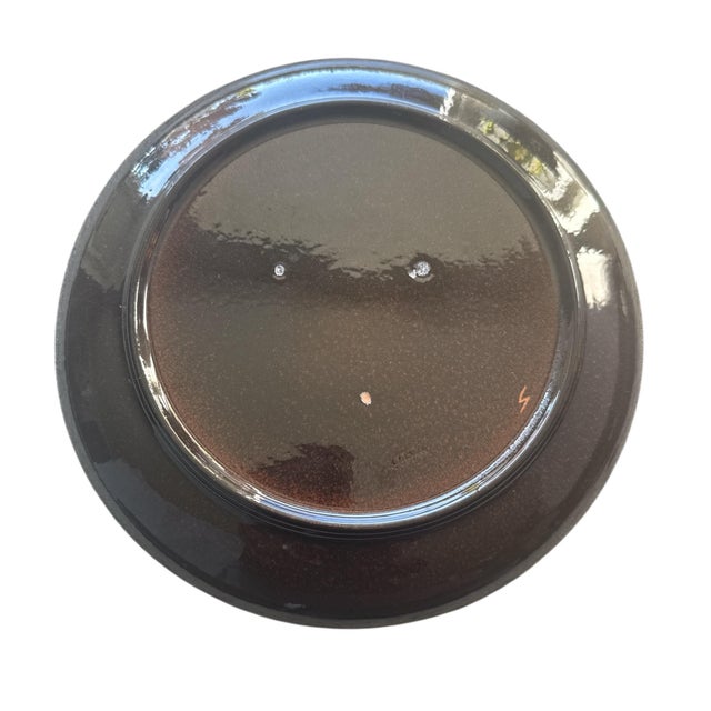 Ceramic Mid 20th Century Swiss Heimatwerk Basel Hand-Painted Folk Art Wall Plates, Set of 2 For Sale - Image 7 of 12