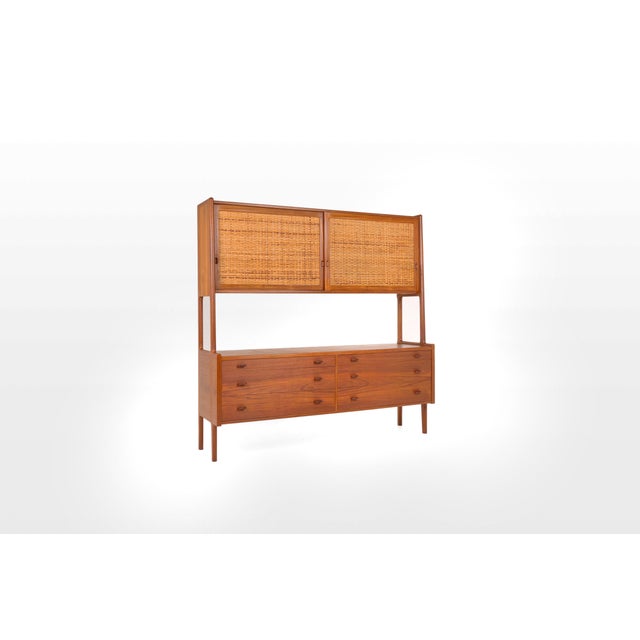 Mid-Century Modern Model Ry20 Sideboard in Teak and Rattan by Hans J. Wegner for Ry Mobler, 1950s For Sale - Image 3 of 14