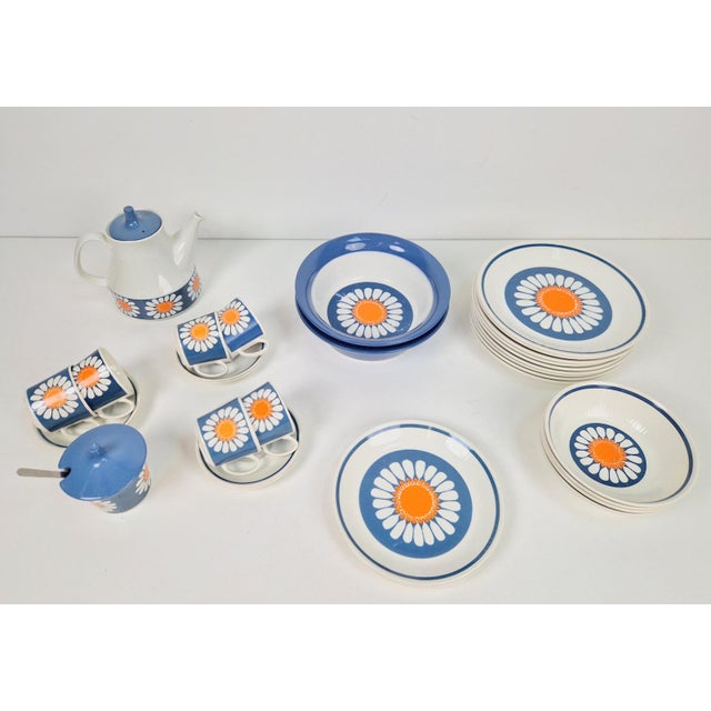 Daisy Turi Tableware from Figgjo Flint, Norway, 1960s, Set of 24 For Sale - Image 11 of 18