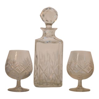 1980s Tiffany & Co Crystal Decanter Set - Sybil Pattern With Rare Sniffers - Set of 3 For Sale