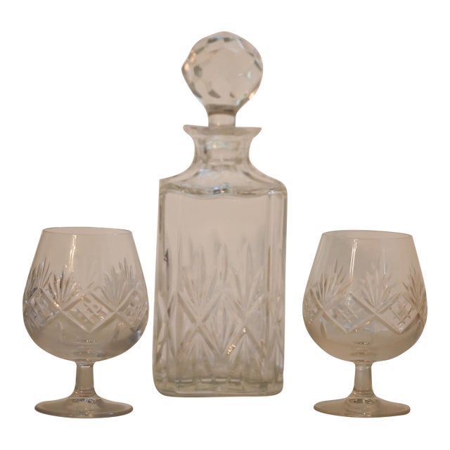 1980s Tiffany & Co Crystal Decanter Set - Sybil Pattern With Rare Sniffers - Set of 3 For Sale
