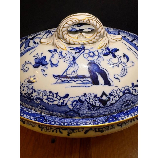 Royal Worcester Antique Royal Worcester Tureen For Sale - Image 4 of 4