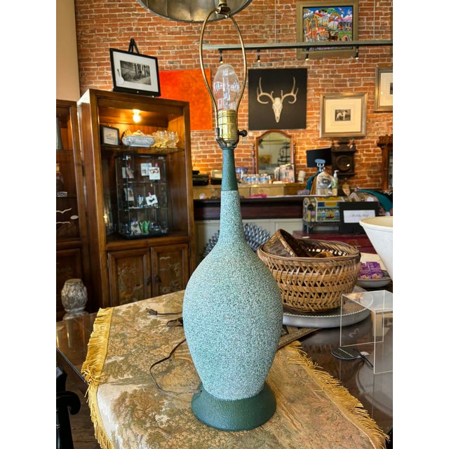 Sculpture Materials Vintage Mid-Century Modern Green Table Lamp For Sale - Image 7 of 9