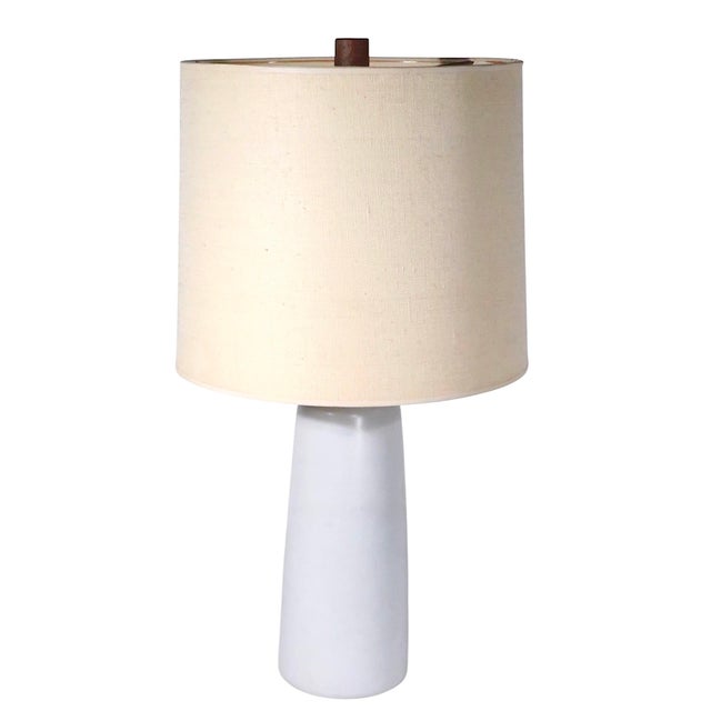 Mid 20th Century Ceramic Table Lamp by Martz With Original Shade For Sale - Image 11 of 15
