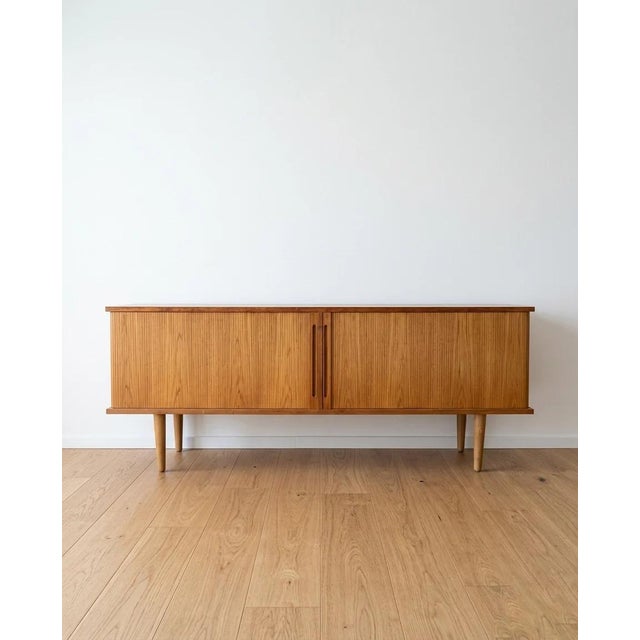 1950s Vintage Danish Oak Sideboard, 1950s For Sale - Image 5 of 5