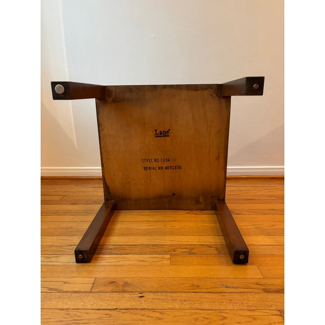 Lane Furniture Vintage Lane Mid-Century Modern Parsons Style Square Walnut Side Table With Diamond Inlay For Sale - Image 4 of 12