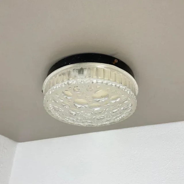 Small Textured Bubble Glass Wall Light attributed to Hustadt Lights, 1970s For Sale - Image 18 of 18