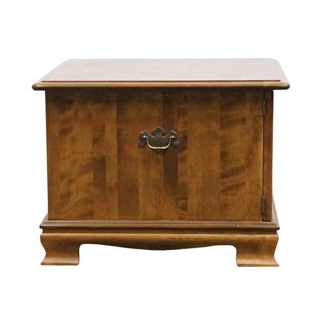 Ethan Allen Heirloom Nutmeg Maple Colonial Early American 27" Square Accent Storage End Table 10-8635 For Sale - Image 9 of 11