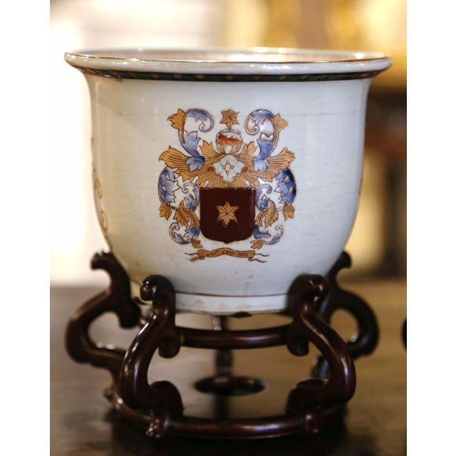 Italian Pair of Late 20th Century Italian Hand Painted Porcelain Cachepots on Stands For Sale - Image 3 of 7