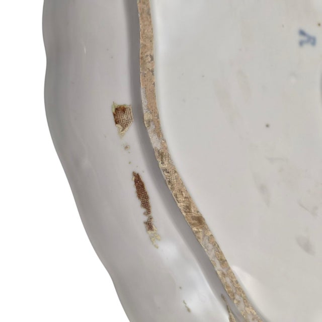 Ceramic Antique Marseille Porcelain Tray by Joseph-Gaspard Robert, 1700s For Sale - Image 7 of 9