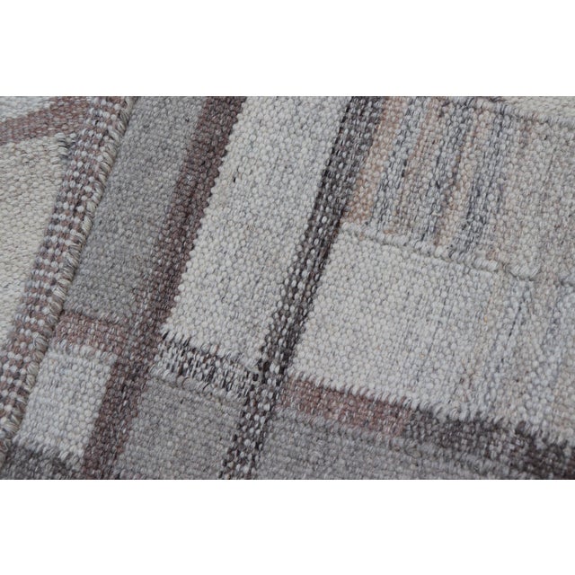 Measures: 3'2 x 4'11 Modern Scandinavian Flat Weave Rug with Grid Pattern in Gray. Keivan Woven Arts / rug/ RJK-15877,...