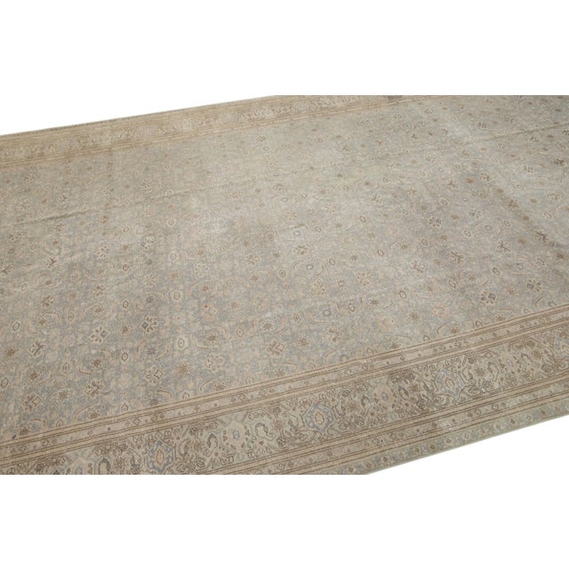 1900s, Antique Persian Agra Grey Handmade Wool Rug With Allover Design For Sale In New York - Image 6 of 7