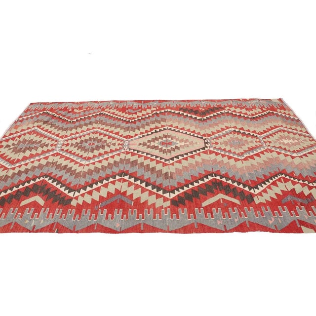 Mid 20th Century Vintage Turkish Kilim Rug For Sale - Image 4 of 7