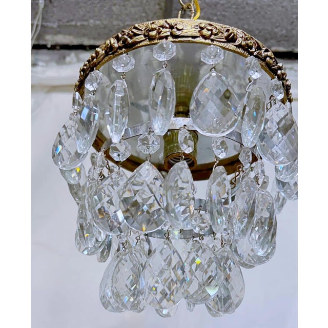 Traditional Mid 20th Century Italian Bronze Upside Down Layered Cake Rim Chandelier For Sale - Image 3 of 6