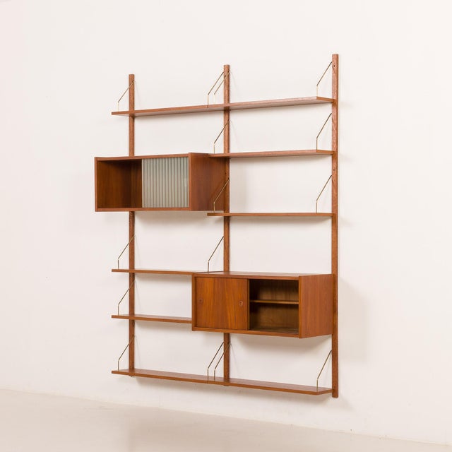 1960s Vintage Danish Wall Unit in Teak from PS System,, 1960s, Set of 13 For Sale - Image 5 of 17