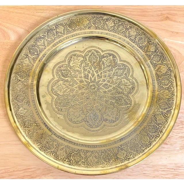 6 Late 19th-Century Anglo-Indian Engraved Brass Charger Plates India, C. 1880s For Sale - Image 4 of 10