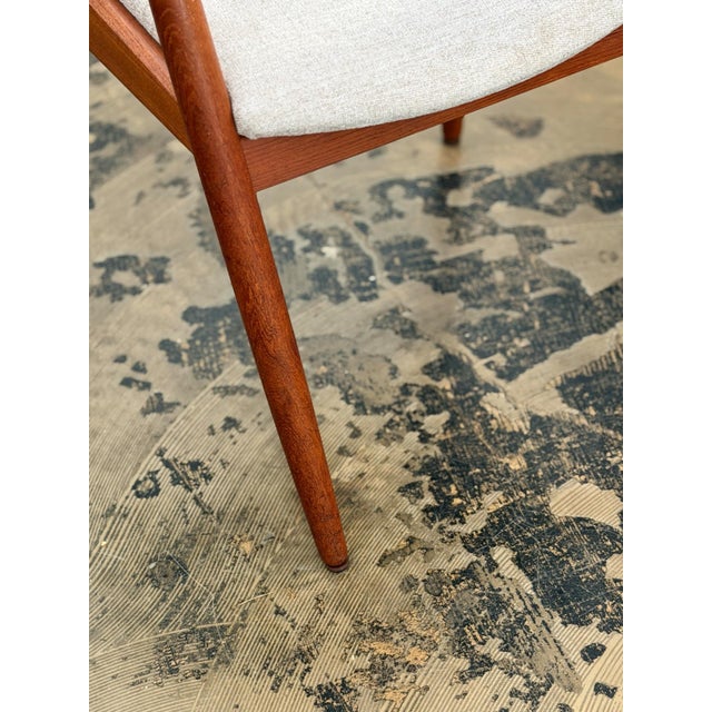 Wood Model 31 Dining Chairs from Schou Andersen, 1960s, Set of 4 For Sale - Image 7 of 9