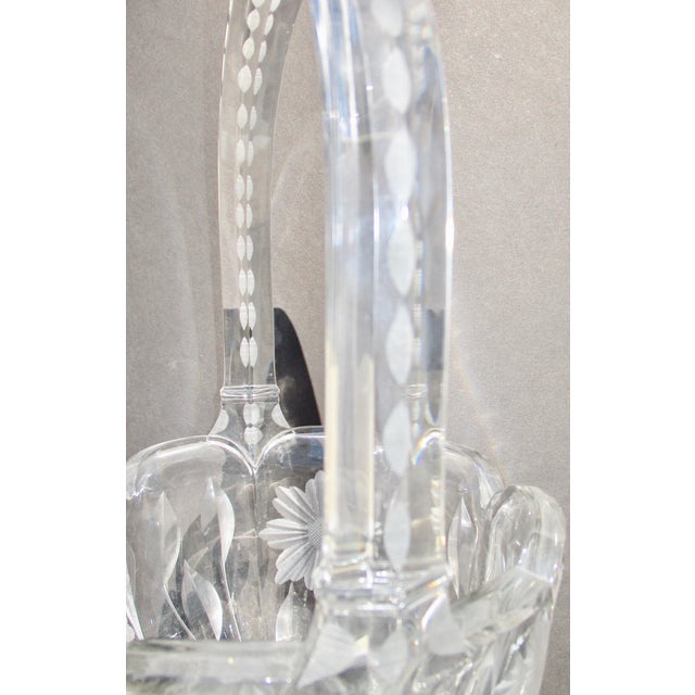 1920s Vintage Heisey Glass Basket Vase For Sale In New York - Image 6 of 7