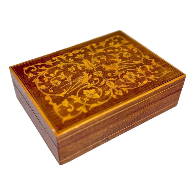 Vintage Italian Sorrento Inlaid Marquetry Box For Sale