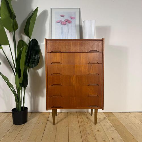 Mid-Century Scandinavian Danish Teak Chest of Drawers, 1960s For Sale - Image 10 of 10