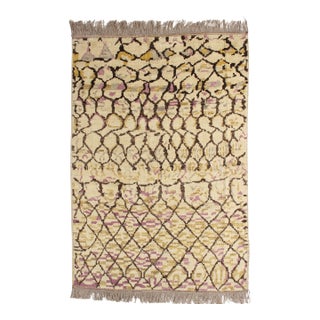 Vintage Moroccan Hand-Knotted Rug 5'9" X 8'5" For Sale