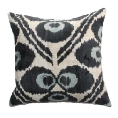 Contemporary Silk Velvet Ikat Pillow Cover Bohemian Pillow For Sale - Image 9 of 9