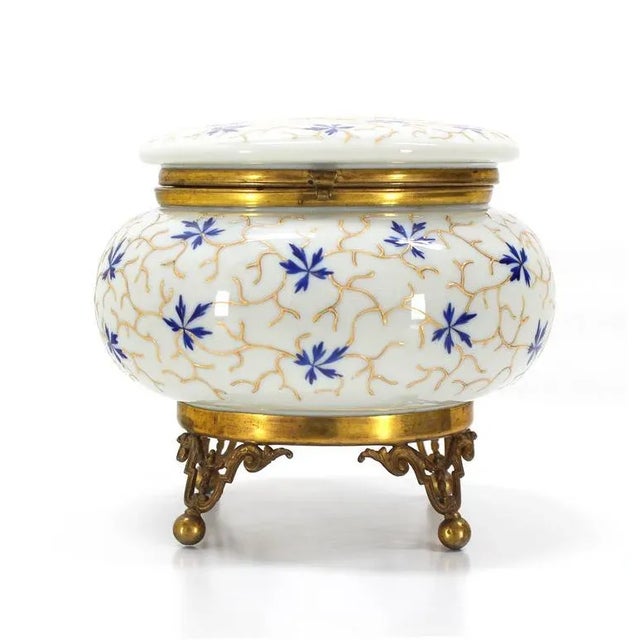 Traditional Vintage Mid Century Enameled Painted Floral Pattern Art Glass Round Dresser Box For Sale - Image 3 of 9