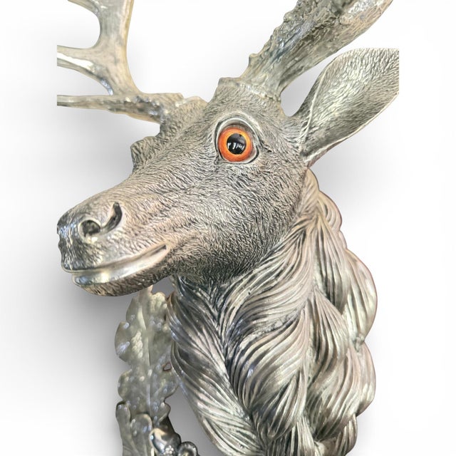 English Vagabond House Pewter Stag Head Wall Mount With Oak Leaves – Lodge Style Decor For Sale - Image 3 of 6