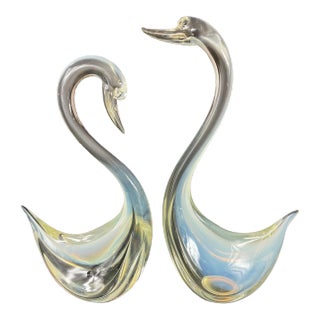1960s Art Glass Clear Opalescent Swan Figurines Sculptures Attributed to Murano Cenedese- Set of 2 For Sale