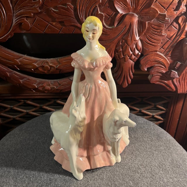 American 1940s Brayton Laguna Pottery Pink Lady With Dogs Planter For Sale - Image 3 of 12