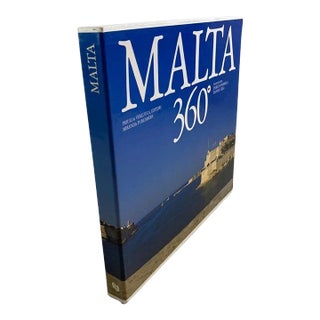 Late 20th Century Malta 360° Book by Daniel Cilia and Enrico Formica For Sale